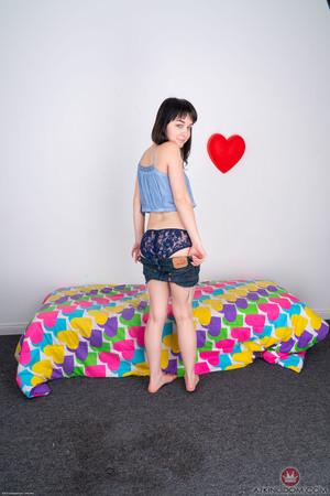 Original 2001 px/ 3000 px