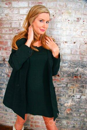 Original 1067 px/ 1600 px