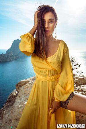 #Vixen Liya Silver Jia Lissa - A Club VXN Vacation