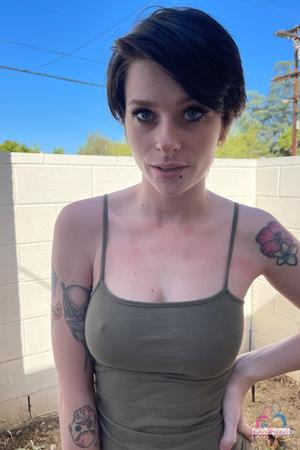 Original 2000 px/ 3000 px