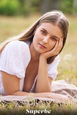 Original 2560 px/ 3840 px