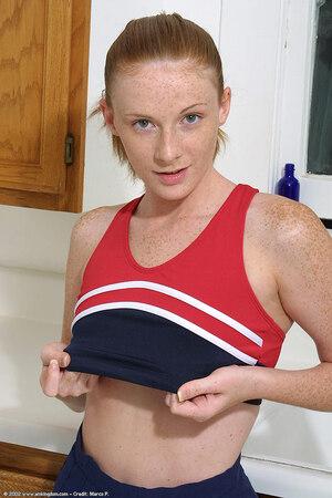 Original 682 px/ 1024 px