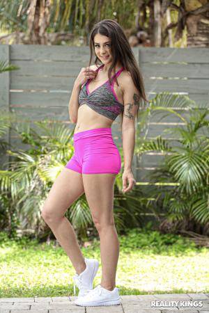 Original 2000 px/ 3000 px