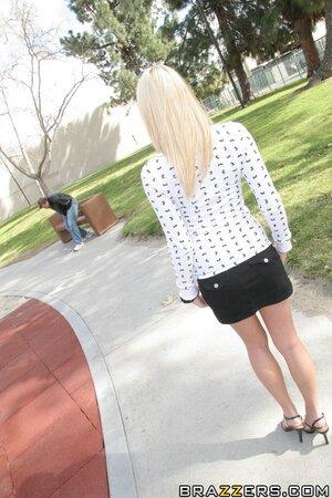 Original 600 px/ 900 px