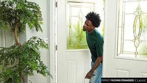 Original 2500 px/ 1406 px