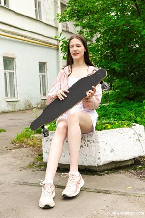 #ClubSweethearts Margo von Teese - Margo loves meat in her mouth