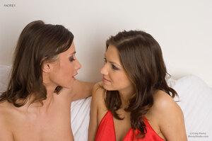 Original 3000 px/ 1993 px