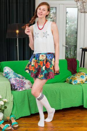 Original 854 px/ 1280 px