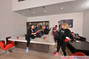 Original 2500 px/ 1667 px