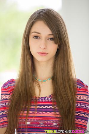 #TeensLoveHugeCocks Willow Hayes