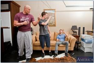 Original 850 px/ 571 px