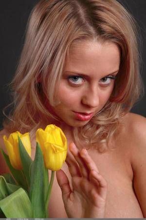 Original 1322 px/ 1999 px