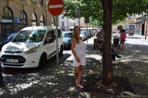 Original 2700 px/ 1800 px