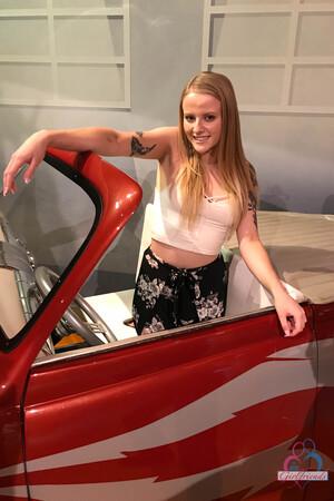 Original 2000 px/ 3000 px