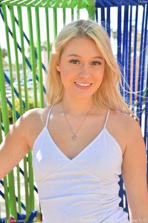 Original 3280 px/ 4928 px