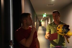 Original 3840 px/ 2565 px