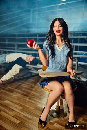 Original 2000 px/ 3000 px