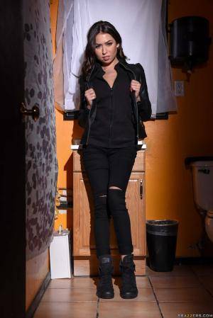 Original 1663 px/ 2491 px