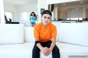 Original 2000 px/ 1333 px