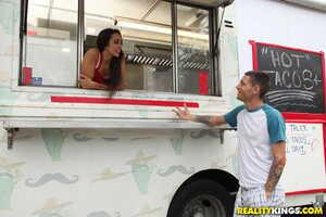 Original 1903 px/ 1269 px