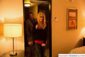 Original 1280 px/ 854 px