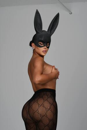 Original 853 px/ 1280 px