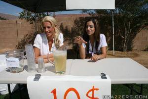 Original 900 px/ 600 px