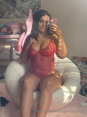 Original 1536 px/ 2048 px