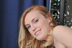 Original 3000 px/ 1996 px