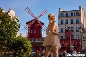 Original 2999 px/ 2000 px