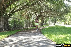 Original 2000 px/ 1333 px