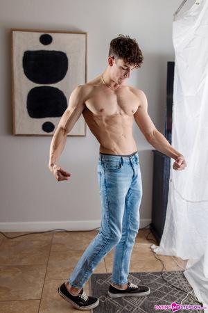 Original 5464 px/ 8192 px