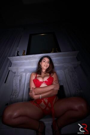 Original 2000 px/ 3000 px