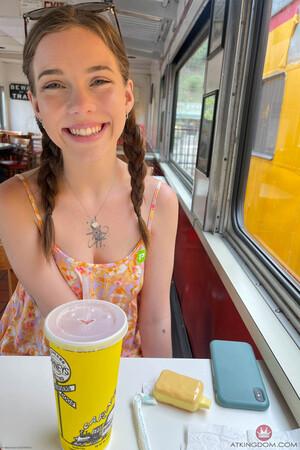 Original 2000 px/ 3000 px