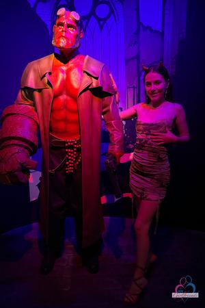 Original 2000 px/ 3000 px