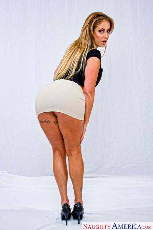 Original 1667 px/ 2500 px