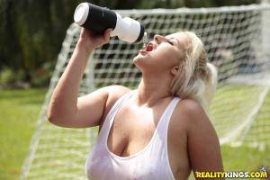 Original 1903 px/ 1269 px