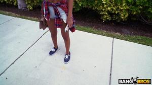 Original 1280 px/ 720 px