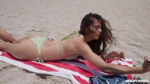 Original 1920 px/ 1080 px