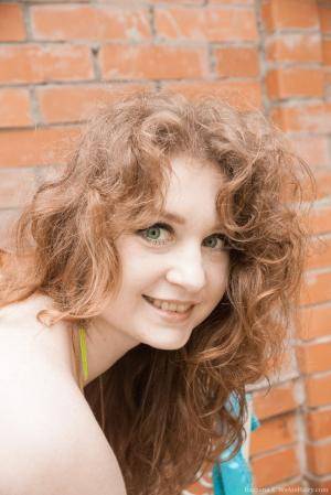 Original 854 px/ 1280 px