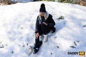 Original 3000 px/ 2001 px