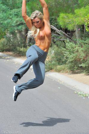 Original 1064 px/ 1600 px