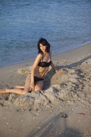 Original 1365 px/ 2048 px