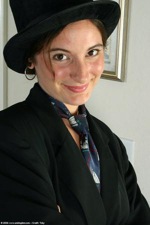 Original 682 px/ 1024 px