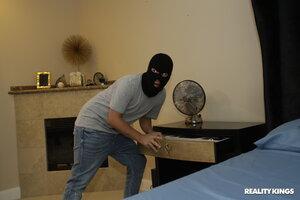 Original 3000 px/ 2000 px