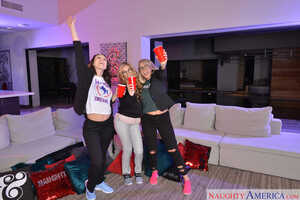 Original 2500 px/ 1667 px