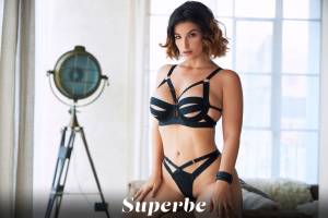 Original 3239 px/ 2160 px