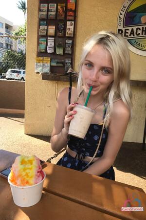 Original 2000 px/ 3000 px