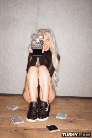 Original 2000 px/ 3000 px