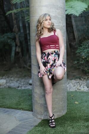 Original 1280 px/ 1920 px